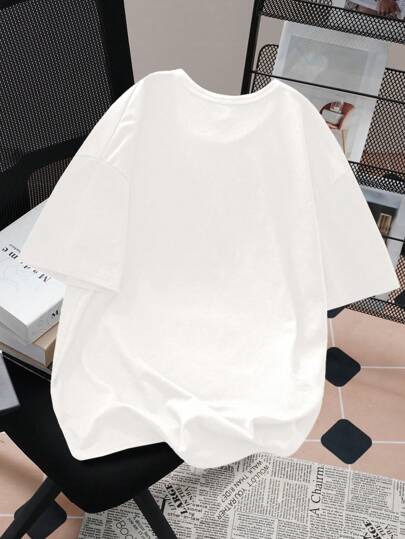 SHEIN تي شيرت كاجوال بأكمام قصيرة وياقة طاقم مناسب للفتيان المراهقين في فصل الصيف