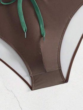 Manfinity KASUA سروال سباحة للرجال مثلث مطبوع عليه حرف