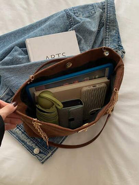 حقيبة كتف كبيرة السعة مزينة بنقشة الغزلان من البوليستر، مناسبة للاستخدام اليومي للنساء