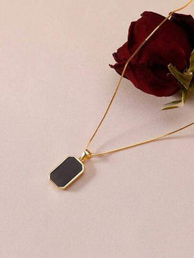 قلادة عقد سيدات سلسلة ترقوة رفيعة أنيقة ذات شكل مستطيل أسود، طراز بسيط وأنيق للاستخدام اليومي، قطعة واحدة