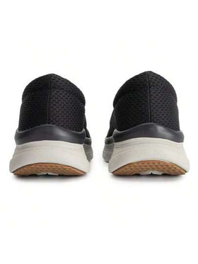 Skechers أحذية جري عادية مبطنة وقابلة للتنفس للرجال ، طراز: 232262-BLK