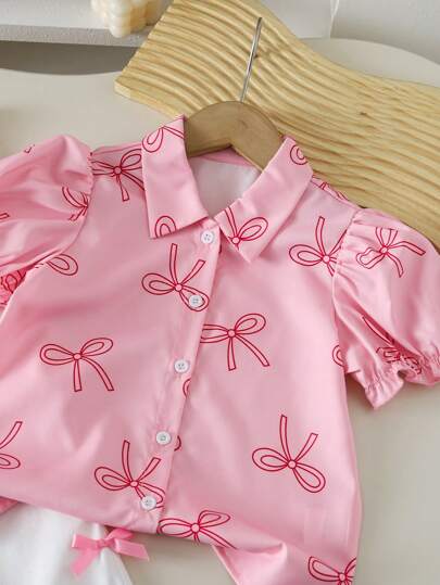 SHEIN Genkimix Kids مجموعة من 2 قطعة تتألف من قميص بأكمام منتفخة مطبوع عليه فراشات وبنطلون طويل مزين بفيونكة لفتاة صيف عادي