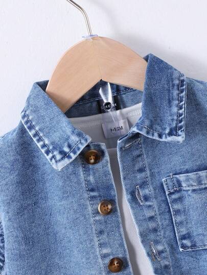 SHEIN طقم ملابس صيفي كاجوال للأطفال الصبيان، جينز برمودا أزرق فاتح منقوع، مناسب للصيف