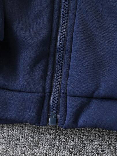 SHEIN بذلة رياضية دافئة للأطفال الصغار في العمر من 4-7 سنوات، مبطنة بالنسيج الحراري، مريحة وعصرية للارتداء في المناسبات اليومية أو أعياد الميلاد أو الحفلات، مناسبة للخريف والربيع والشتاء، تشمل بدلة ذات جاكيت بأكمام طويلة وبنطلون