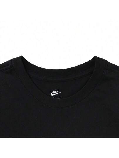 Nike قميص تي شيرت النادي موسميةASM NSW TEE LBR SSNL، ذو ياقة مافتوحة، أكمام قصيرة، FZT5418-010