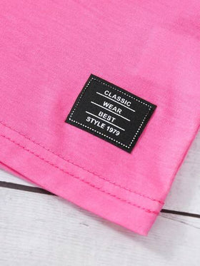 SHEIN Genkimix Kids مجموعة بنطلون وتي شيرت كاجوال مطبوع بالأزهار للفتيات الصغيرات، مناسبة للنزهات اليومية والأنشطة الرياضية، مجموعات ملابس صيفية للفتيات الصغيرات مع أكمام قصيرة