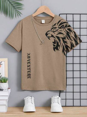 SHEIN تي شيرت كاجوال مُحبك بنمط أسد وأحرف مناسب للأطفال المراهقين