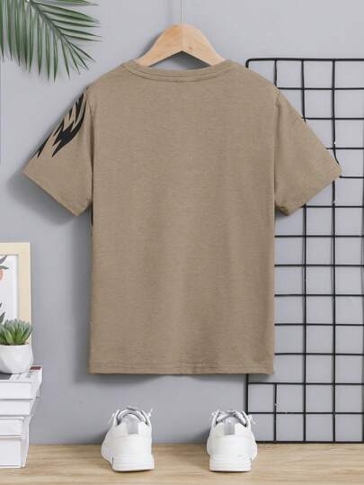 SHEIN تي شيرت كاجوال مُحبك بنمط أسد وأحرف مناسب للأطفال المراهقين