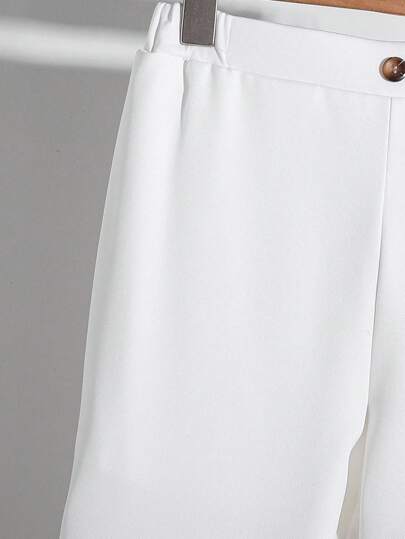 SHEIN شورت كاجوال لمرحلة المراهقة رمضان، بلوزات صيفية،فساتين صيفية،بلوزات صيفية ،بناطيل،ملابس علوية بيضاء
