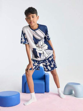 LOONEY TUNES X SHEIN طقم بيجاما لمراهق مريح مكون من تي شيرت كاجوال بأكمام قصيرة وشورت مطبوع عليه رسوم أرنب كرتوني