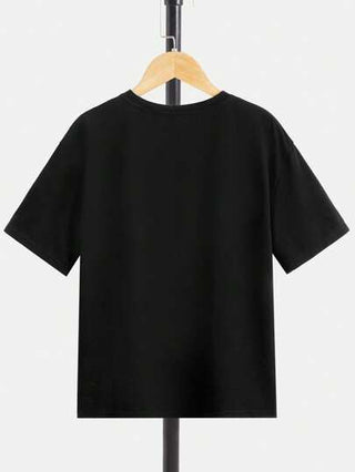 SHEIN تي شيرت بولو كريو كنت بنمط رياضي رسومي لون أحادي للشباب المراهقين