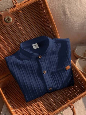 SHEIN LMoss Kids قميص عفوي عصري ذو أكمام لصبي صغير من الكتان بياقة عالية والجيب، مناسب للاستخدام اليومي، قطعة واحدة