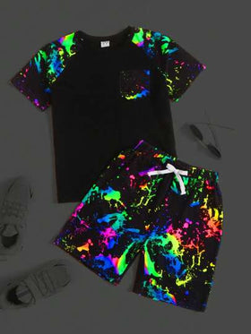SHEIN تي شيرت بأكمام راغلان وجيوب معدّلة وسروال شورت بخصر قابل للشد وطبعات عاكسة لولد في مرحلة البلوغ