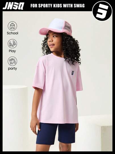 girls-sets JNSQ مجموعة صيفية جديدة أطفال ملابس رياضية سبورت أكمام قصيرة وشورت، تي شيرت قصير الأكمام بطباعة كتابة طريفة وألوان متباينة من الأطفال