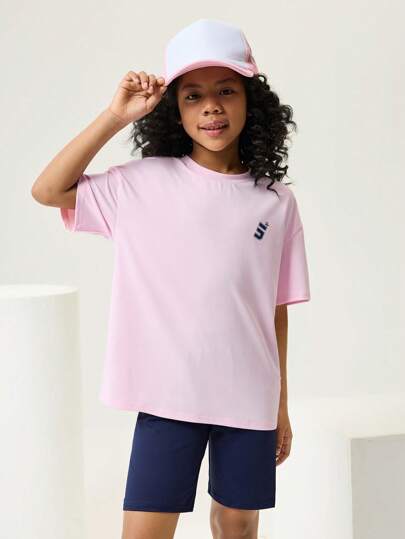 girls-sets JNSQ مجموعة صيفية جديدة أطفال ملابس رياضية سبورت أكمام قصيرة وشورت، تي شيرت قصير الأكمام بطباعة كتابة طريفة وألوان متباينة من الأطفال