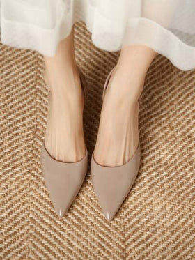 Xin Jing Shoes حذاء كعب عالي نسائي موضة خريف/شتاء 2025 بتصميم مفرغ، أنيق، كعب قطة