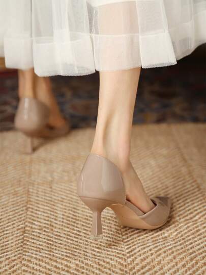Xin Jing Shoes حذاء كعب عالي نسائي موضة خريف/شتاء 2025 بتصميم مفرغ، أنيق، كعب قطة