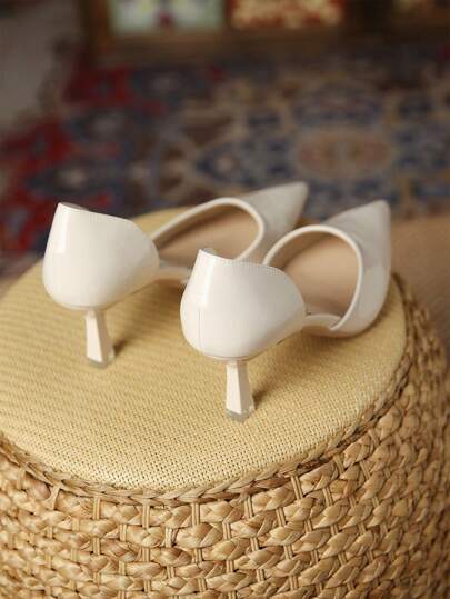 Xin Jing Shoes حذاء كعب عالي أنيق للنساء موضة خريف/شتاء 2025 بتصميم مفرغ