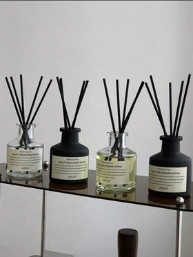 5 قطع مجموعة (1 زجاجة زيت عطري + 4 عيدان بخور) طقم عطور بدون لهب، ديكور غرفة النوم، لاستخدام داخلي، رائحة طويلة الأمد، زيوت أساسية، رائحة زهرية، غرفة النوم، الحمام، معطر الهواء، موزع، طقم العطور