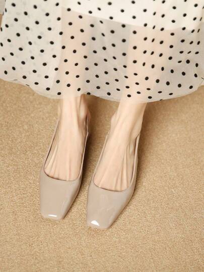 Xin Jing Shoes أحذية نسائية كاجوال ذات كعب سميك للموسم الانتقالي بين الخريف والشتاء، بتصميم بسيط مناسبة للتنقل والعمل، أنيقة