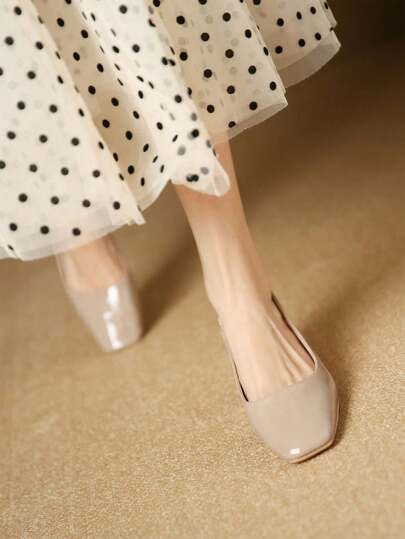 Xin Jing Shoes أحذية نسائية كاجوال ذات كعب سميك للموسم الانتقالي بين الخريف والشتاء، بتصميم بسيط مناسبة للتنقل والعمل، أنيقة