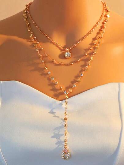 Vogue Whisper قلادة مودرن متعددة الطبقات باللون الذهبي بنمط Y لللنساء، مناسبة كهدية في أعياد الميلاد أو للاستخدام اليومي