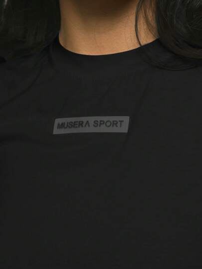 Musera Sport قميص رياضي بأكمام طويلة وتصميم ضيق من قماش جيرسيه ناعم، مناسب لرياضات البادل والتنس وبيكليبول والجيم واللياقة البدنية والبيلاتس للاستخدام اليومي