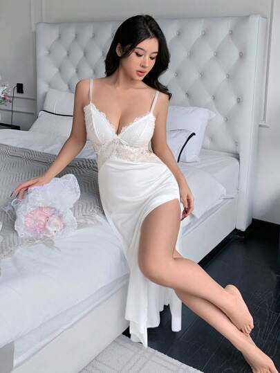 SHEIN فستان نوم للنساء بحمالات من الشيفون، بتصميم بسيط وأنيق، مناسب للصيف