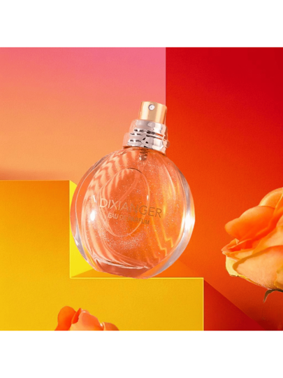 عطر نسائي ذو رائحة ورد أصفر مستمرة تدوم، بحجم 30 مل ، ذهبي طبقات متنقلة ، يبرز ثقة المرأة وأناقتها ويظهر سحرها ويرش رائحة الحياة المحبوبة