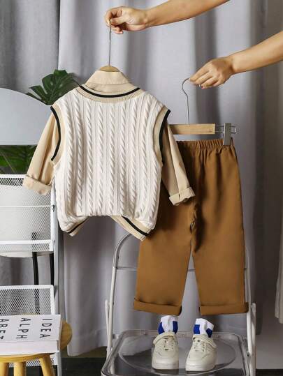 SHEIN طقم 3 قطع شامل لصبي صغير - سترة بياقة على شكل حرف V مضفرة عادية + قميص عادي + بنطلون منسوج بطراز أكاديمي، أنيق ومتعدد الاستخدامات للارتداء اليومي في الخريف/الشتاء