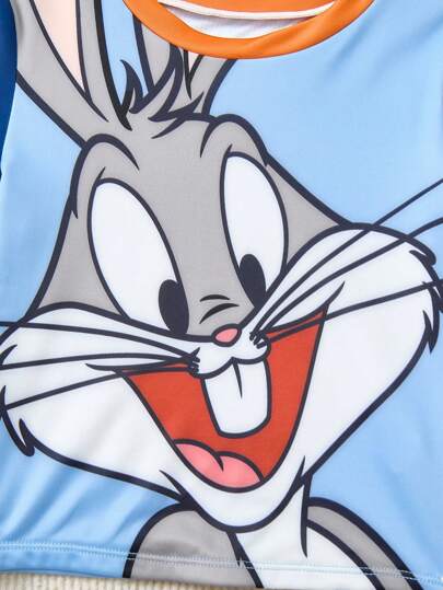 مايوه أولادي LOONEY TUNES X  طقم قصير الأكمام للأولاد الصغار مكون من ملابس علوية ملون بشكل كتل ومطبوع بأرنب وشورت سباحة، مجموعة قطعتين مناسبة للصيف الكاجوال