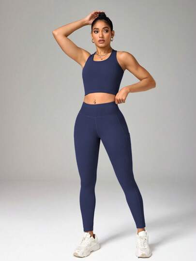 SHEIN Sport Studio طقم ملابس داخلية رياضية متماسكة من سترة كامي وسروال ضيق بلون واحد