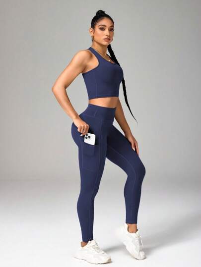 SHEIN Sport Studio طقم ملابس داخلية رياضية متماسكة من سترة كامي وسروال ضيق بلون واحد
