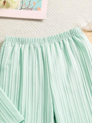 girls-sets طقم أنيق من بلوزة مكشكشة أنيقة وبنطال ذو ساق واسعة ، قماش ذو ملمس ، فضفاض المقاس