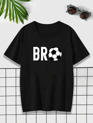 تي شيرت أسود بياقة مستديرة وأكمام قصيرة بنقشة "BRO" على كرة القدم للأولاد المراهقين، تي شيرت رياضي صيفي مناسب للأولاد الرياضيين