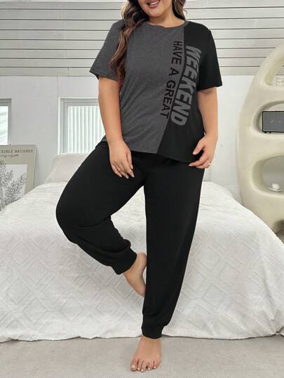 SHEIN ملابس علوية قصيرة الأكمام مطبوعة بالحروف ذات لون متباين مع بنطال طويل، بيجاما كبيرة الحجم، طقم ملابس