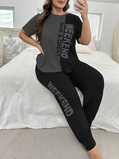 SHEIN ملابس علوية قصيرة الأكمام مطبوعة بالحروف ذات لون متباين مع بنطال طويل، بيجاما كبيرة الحجم، طقم ملابس