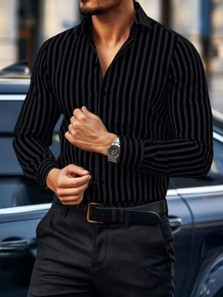 Manfinity Homme قميص رجالي أحادي الصدر بأنماط شريطية للاستخدام اليومي العادي