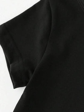 SHEIN تي شيرت صبي مراهق قطعة واحدة عصرية، بياقة دائرية بالأكمام القصيرة و طباعة حرفية
