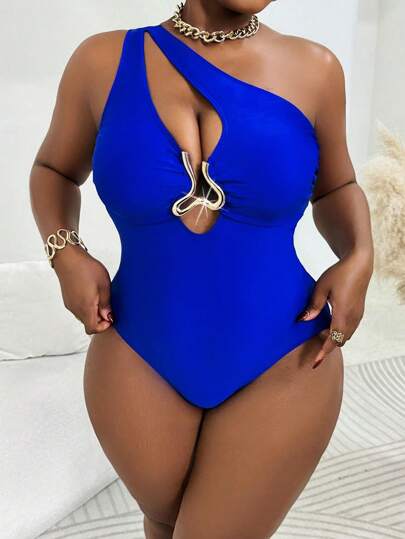SHEIN Slayr CURVE ملابس سباحة قطعة واحدة مزينة بالذهبي مفتوحة من الجسم للنساء بمقاسات كبيرة باللون الأزرق، ملابس شاطئ كاجوال مناسبة، موسم الصيف والإقامة