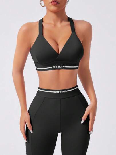 SHEIN Sport Studio مجموعة ملابس رياضية مريحة للسيدات، تي شيرت كم قصير مطبوع برسومات حروف وباليغينز