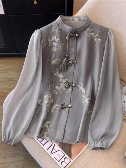 SHEIN Clasi بلوزة أنيقة ذات أكمام طويلة مطرزة بالزهور مع طوق مرفوع وأزرار، قميص نسائي