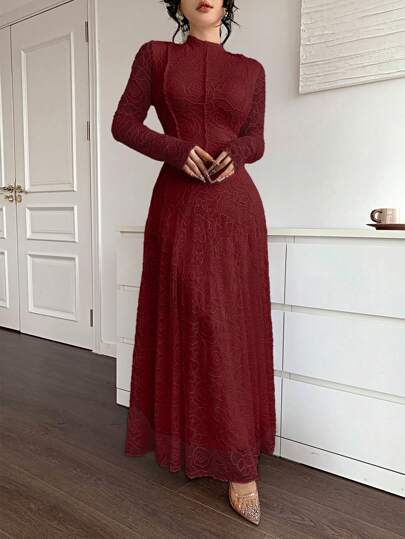 Modelyn فستان أبيض أنيق طويل مرصع بالدانتيل للنساء