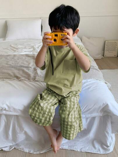 Dazy Kids مجموعة لبس منزلي للأطفال الرضع تتكون من 2 قطعة - تيشرت بأكمام قصيرة بياقة مستديرة بلون واحد مضفر + بنطلون مربع منسوج للربيع والصيف رمضان