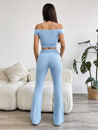 EZwear مجموعة ب- 2 قطعة للنساء، توب قصير بأكمام قصيرة وكتف متساقط وبنطلون ساق واسعة، بلون صلب