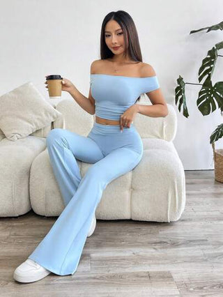 EZwear مجموعة ب- 2 قطعة للنساء، توب قصير بأكمام قصيرة وكتف متساقط وبنطلون ساق واسعة، بلون صلب
