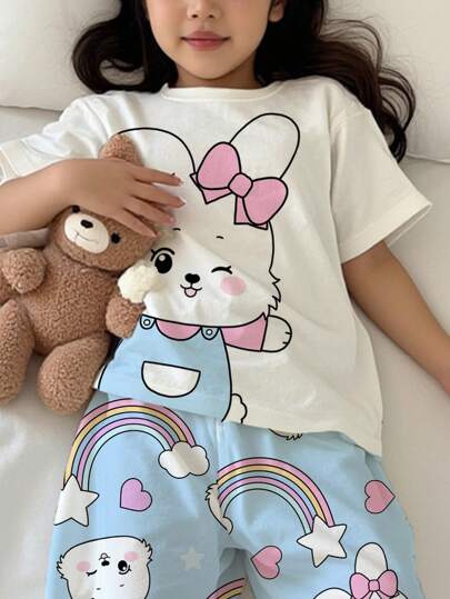 SHEIN طقم ملابس علوية كاجوال بياقة طاقم وأكمام قصيرة مع سروال، رسم أرنب لطيف مناسب للفتيات الصغيرات، ملائم للربيع والصيف والعيد المسيحي