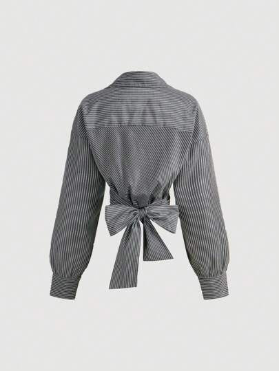 SHEIN MOD قميص كم طويل مكشوف الكتف مخطط باللون الأبيض والبيج مع تصميم متقاطع وعقدة الخلف ، ملابس كاوبوي للنساء