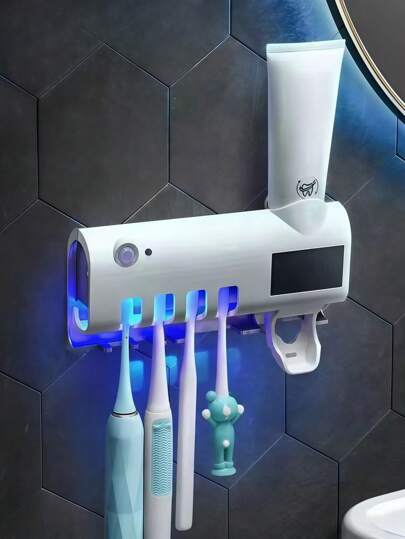قاعدة/حامل فرشاة أسنان ذكية بيضاء لا تحتاج ثقب قطعة واحدة، شاحن USB، معصر معجون أسنان أوتوماتيكي متعدد الوظائف، مجموعة حمام يمكن أن تستوعب 4 فرش أسنان وأنبوب معجون أسنان واحد، مناسبة للحمامات والسكن الجامعي وديكور المنزل الصيفي