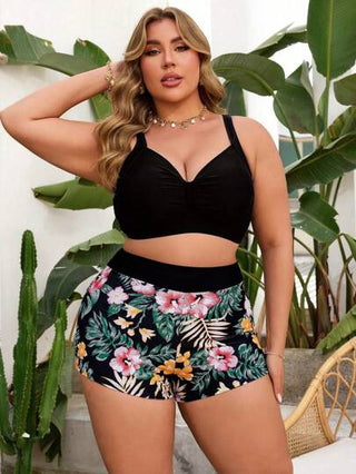 SHEIN Swim Curve مجموعة بيكيني مكونة من قطعتين بنمط خصر مربوط ولون سادة، مع شورت، الحجم الكبير، مناسبة للاستخدام في المسبح والشاطئ والعطلات